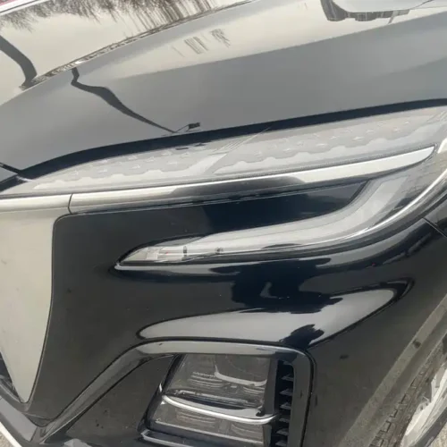 900x675_0_q87_c42_autohomecar__ChtpWGlHu3OAf4uuAAfy6if9gBI417.jpg.webp Used Hongqi HS3 PHEV 2024 115km Jinwei Edition