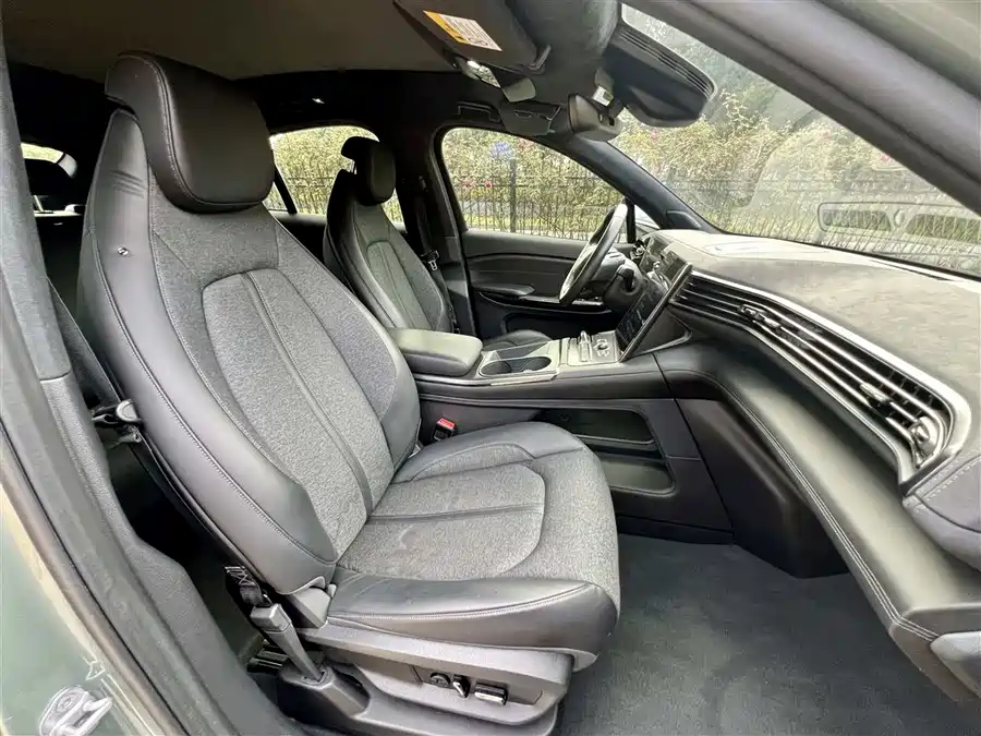 900x675_0_q87_c42_autohomecar__ChtpWGlI1tOAPZKLAAKGNs65LxA370.jpg.webp Used NIO EC6 2022 75kWh sports version