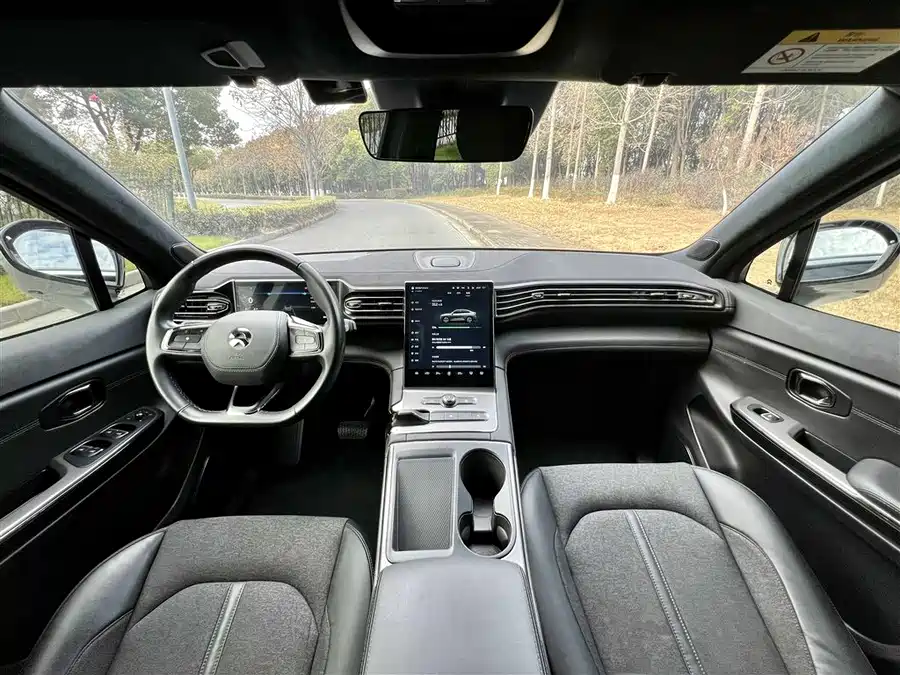 900x675_0_q87_c42_autohomecar__ChtpWGlI1tmAPnJhAAK_om_1rZc421.jpg.webp Used NIO EC6 2022 75kWh sports version