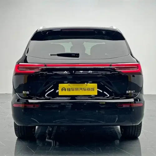 900x675_0_q87_c42_autohomecar__ChtpWGlItieAX65sAAFzcEOaPHI398.jpg.webp Used HUAWEI AITO M7 2024 1.5T rear drive Plus version 5 seats