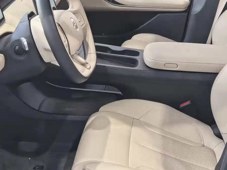 Used NIO ET5T 2023 75kWh Touring