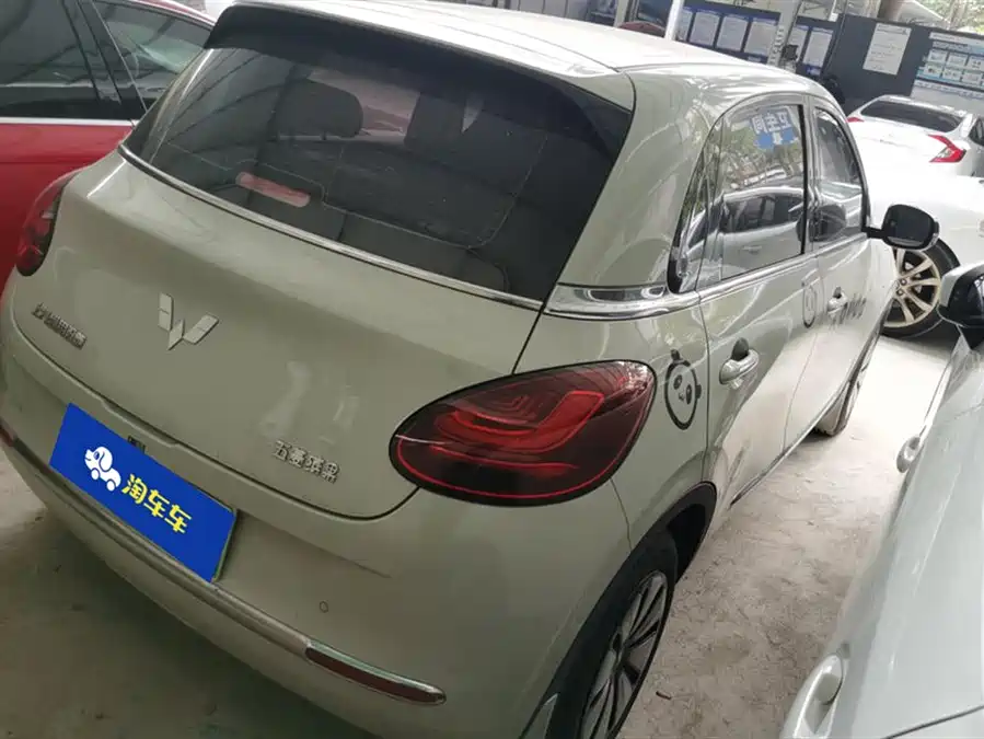 Used Wuling Bingo 2023 model 333km Lingxi Internet+ model