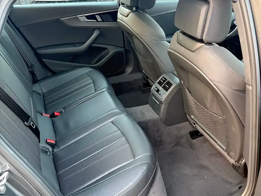 Used Audi A4L 2024 40 TFSI quattro RS kit combustion speed type