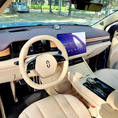 900x675_0_q87_c42_autohomecar__ChtpWGlJCuKAcHzvAAnhNgkgQYA218.jpg.webp Used HUAWEI AITO M7 2024 1.5T Intelligent Driving Four-wheel Drive Max Version 6 Seats