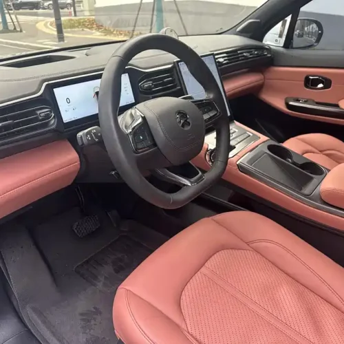 900x675_0_q87_c42_autohomecar__ChtpWGlJF62AZ245AAaWjE-KiNA715.jpg.webp Used NIO EC6 2020 440KM Signature Edition