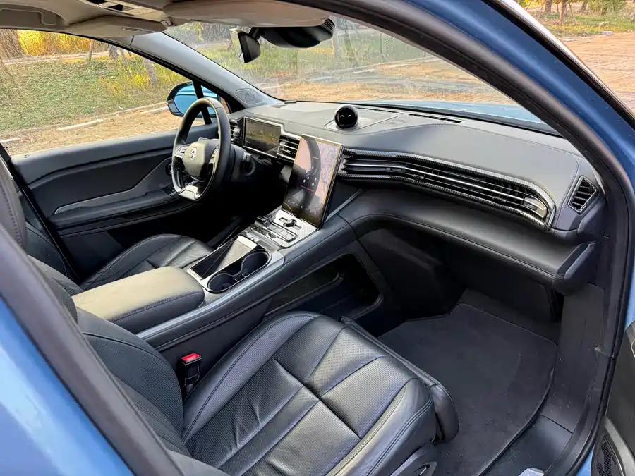 900x675_0_q87_c42_autohomecar__ChtpWGlJKNaAcaQzAAuxkt9ZZYM162.jpg.webp Used NIO ES8 2018 model 355KM baseline version seven-seater version