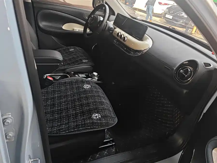 900x675_0_q87_c42_autohomecar__ChtpWGlJM6GACltcAAGRgQ_gt9s975.jpg.webp Used Wuling Bingo 2023 model 410km Lingxi exclusive model