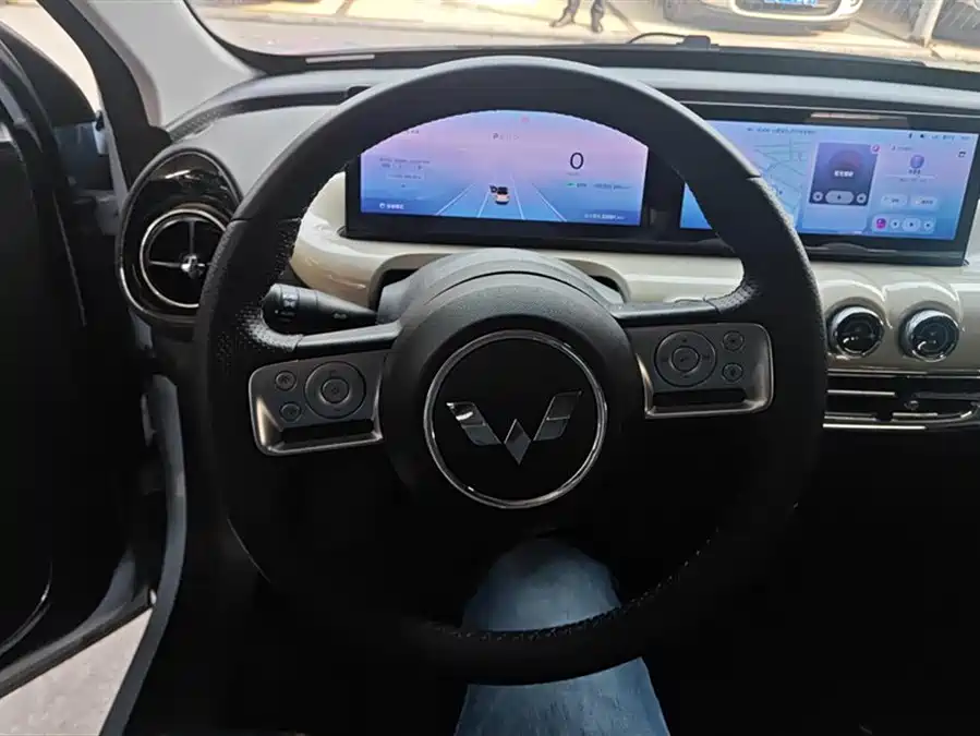 900x675_0_q87_c42_autohomecar__ChtpWGlJM6OAXi3pAAFP8TuvyGg510.jpg.webp Used Wuling Bingo 2023 model 410km Lingxi exclusive model