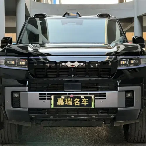 900x675_0_q87_c42_autohomecar__ChtpWGlKAMqAJj1qAAJru-SHCpM166.jpg.webp Used BYD Leopard 8 2025 Zhiyong flagship version 7 seats