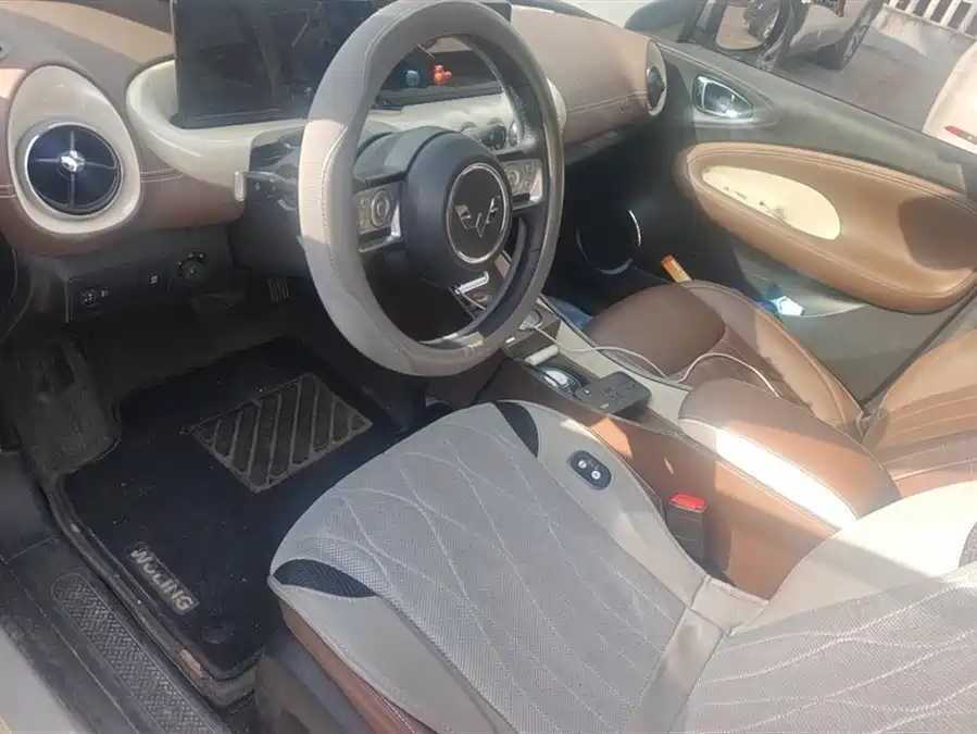 Used Wuling Bingo 2023 model 333km Lingxi Internet+ model