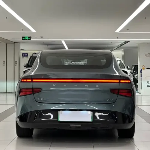 900x675_0_q87_c42_autohomecar__ChtpWGlKTBiAf2W6AAacuC-Hd5E977.jpg.webp Used Xpeng P7 2023 model P7i 702 Pro