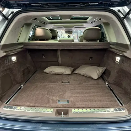 900x675_0_q87_c42_autohomecar__ChtpWGlKTYWAH9vAAAsFNMLBv-A216.jpg.webp Used AITO M9 2024 extended range Ultra version 52kWh 5-seater version