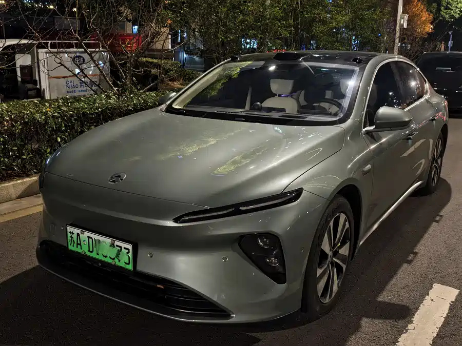 900x675_0_q87_c42_autohomecar__ChtpWGlKlIKAeEIYAAgqOHUMgpk725.jpg.webp Used NIO ET7 2022 model 75kWh