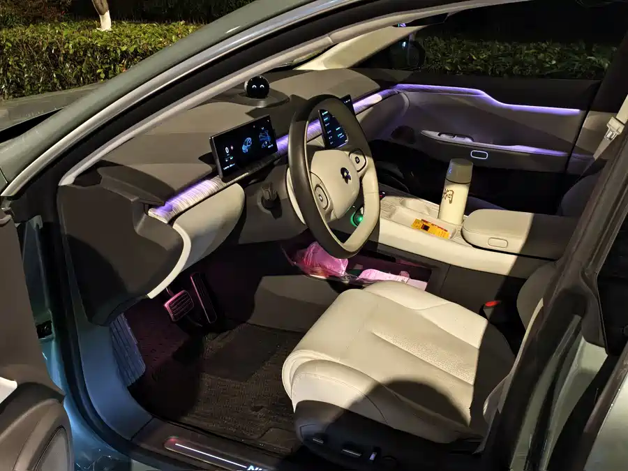 900x675_0_q87_c42_autohomecar__ChtpWGlKlIaAUIUNAAUlteMmBUo925.jpg.webp Used NIO ET7 2022 model 75kWh