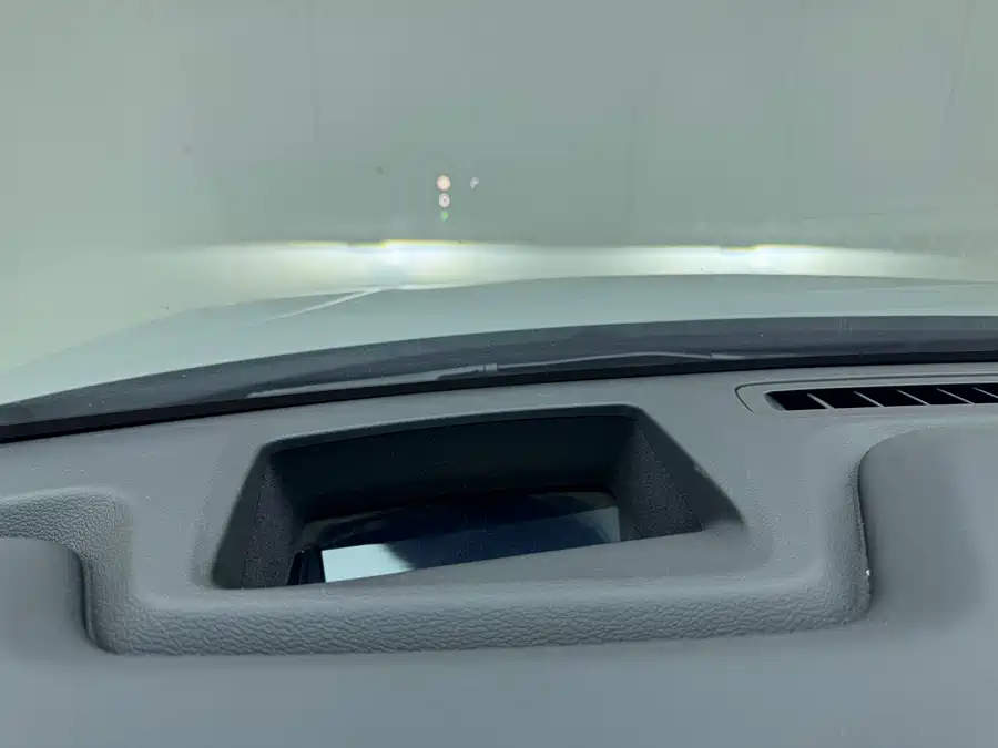 900x675_0_q87_c42_autohomecar__ChtpWGlLbZWAJmzQAATk25i-Dmk903.jpg.webp Used NIO ES8 2022 model 100kWh signature version six seats