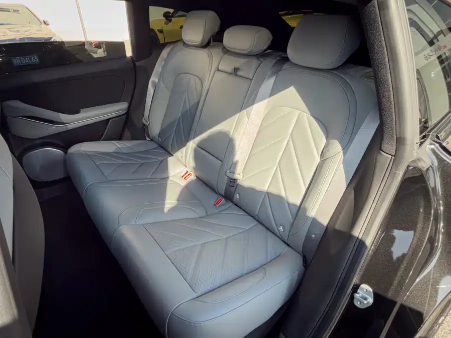 900x675_0_q87_c42_autohomecar__ChtpWGlLdpaAFdrRAAZo_PgEQ_Y457.jpg.webp Used NIO ET5T 2025 75kWh Touring