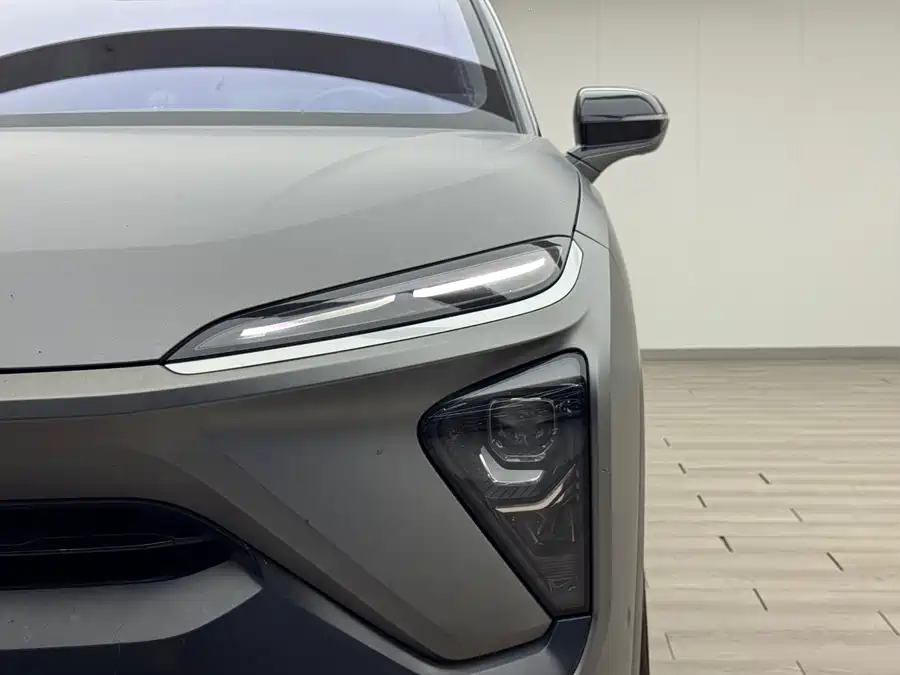 900x675_0_q87_c42_autohomecar__ChtpWGlLjH6AH7lBAAYPxPvY2m0462.jpg.webp Used NIO ES6 2020 430KM Performance Edition