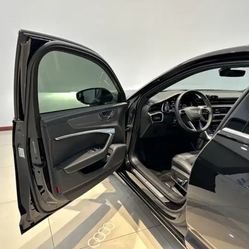 900x675_0_q87_c42_autohomecar__ChtpWGlMpAiAHfEeAAdhR3jQeks213.jpg.webp Used Audi A6L 2025 45 TFSI Premium Dynamic Model