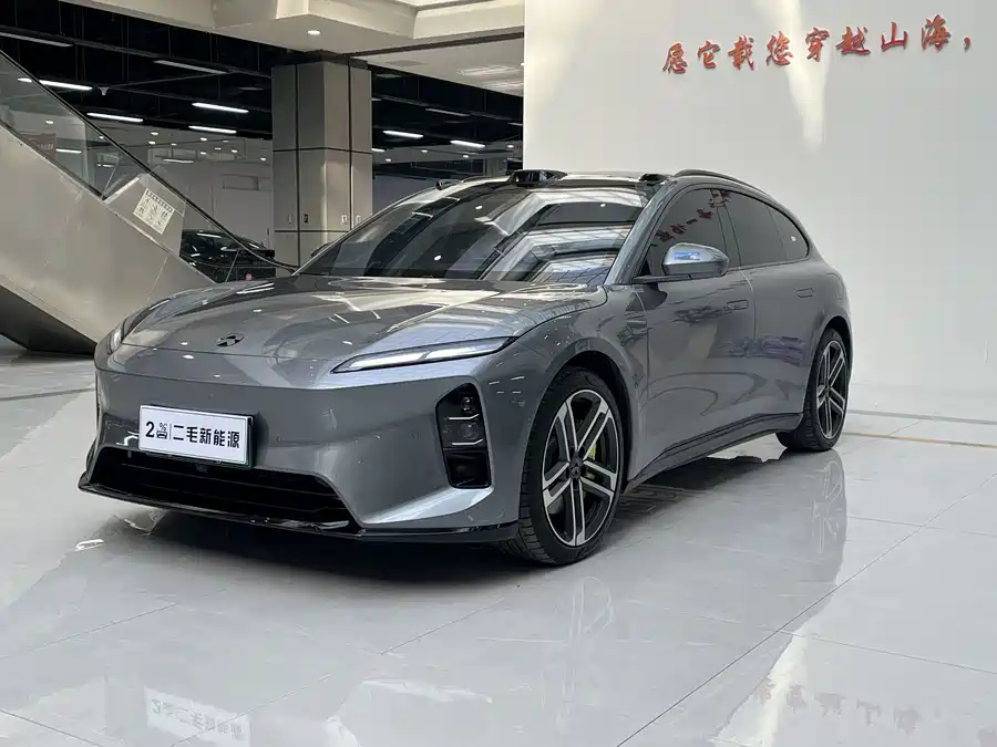 900x675_0_q87_c42_autohomecar__ChtpWGlMrbOAIIDLAASJBrnvPUU402.jpg.webp Used NIO ET5T 2025 Champion Commemorative Edition 75kWh Tourin