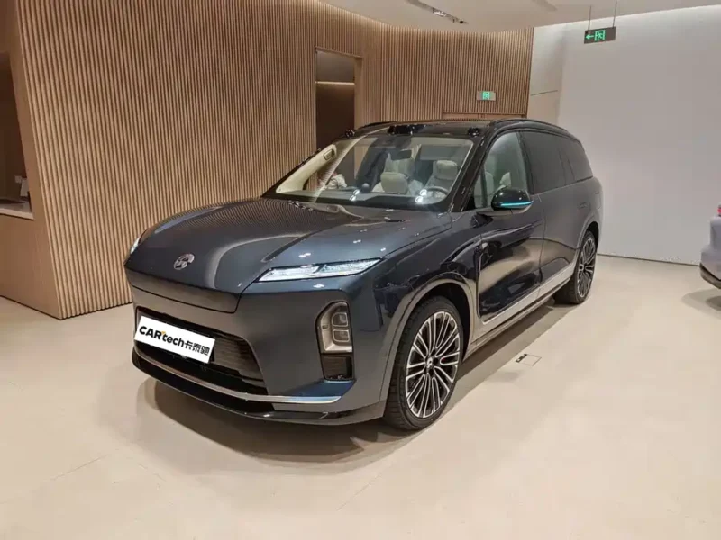 900x675_0_q87_c42_autohomecar__ChtpWGlN5wiAOtLvAAbfXK-UIGg152.jpg.webp Used NIO ES8 2026 Six-seater Executive Signature Edition