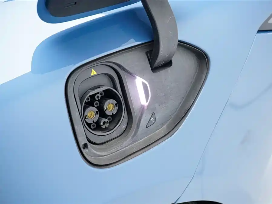 900x675_0_q87_c42_autohomecar__ChtpWGlOPouAbPmfAAD8V2WkebE706.jpg.webp Used NIO ET5T 2023 75kWh Touring