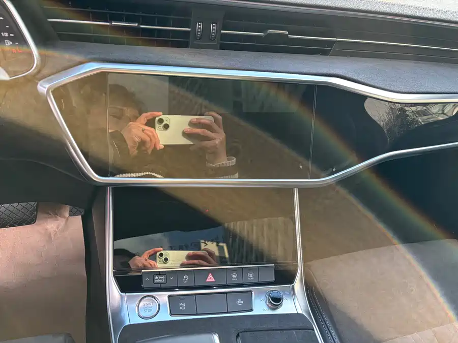 900x675_0_q87_c42_autohomecar__ChtpWGlOV5CAWwUFAAeyeK6hmvQ659.jpg.webp Used Audi A6L 2020 45 TFSI quattro exclusive dynamic model