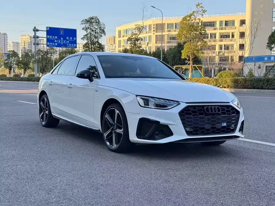 900x675_0_q87_c42_autohomecar__ChtpWGlPLRGAf2KAAATuF8IPO7k685.jpg.webp Used Audi A4L 2024 40 TFSI luxury and dynamic model