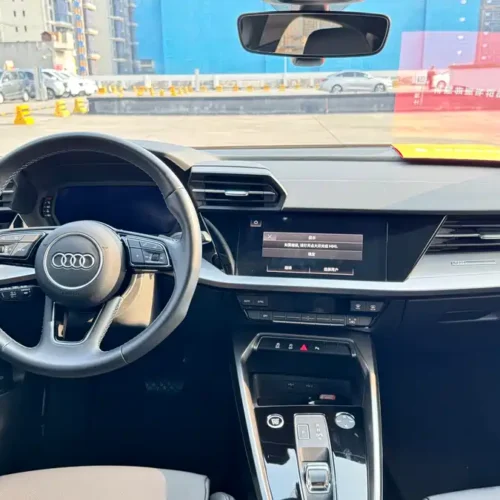 900x675_0_q87_c42_autohomecar__ChtpWGlQnJ6AfaTbAAhsaPcrEpI762.jpg.webp Used Audi A3 2022 Sportback 35 TFSI stylish and sporty