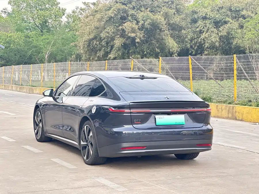 900x675_0_q87_c42_autohomecar__ChxkPWf3FRyAOmSlAA7xbxJxDJ8636.jpg.webp Used NIO ET7 2022 model 100kWh first edition