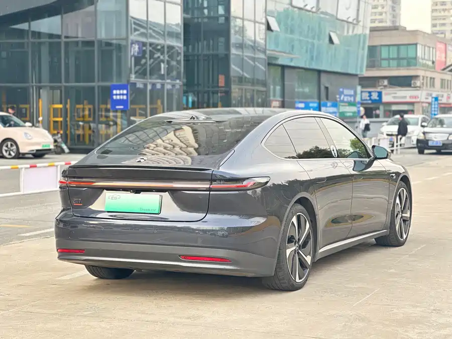 900x675_0_q87_c42_autohomecar__ChxkPmf3FR2AJe3UAAle-mxBFWM097.jpg.webp Used NIO ET7 2022 model 100kWh first edition