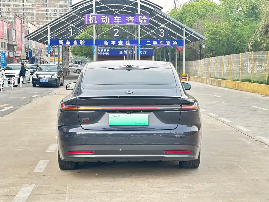 900x675_0_q87_c42_autohomecar__ChxkPmf3FR2AK12NAAzs8mKU2lA280.jpg.webp Used NIO ET7 2022 model 100kWh first edition