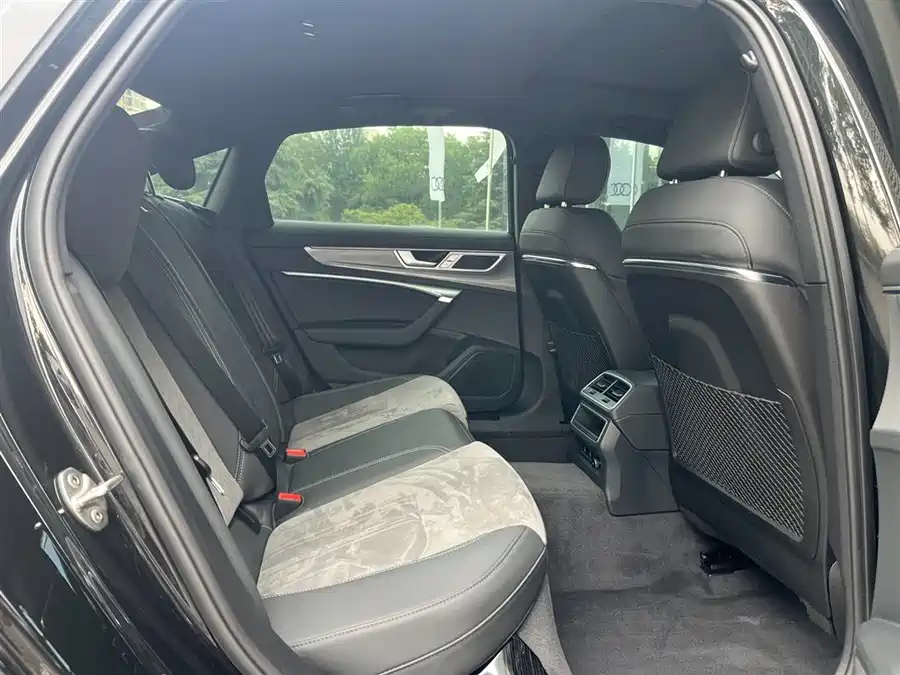 900x675_0_q87_c42_autohomecar__ChxknGhOKDqAV_CvAAIC2JhvCNY994.jpg.webp Used Audi A6L 2024 40 TFSI luxury and dynamic model