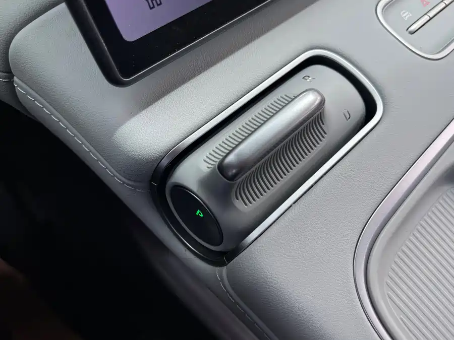 Used NIO ES6 2023 model 75kWh