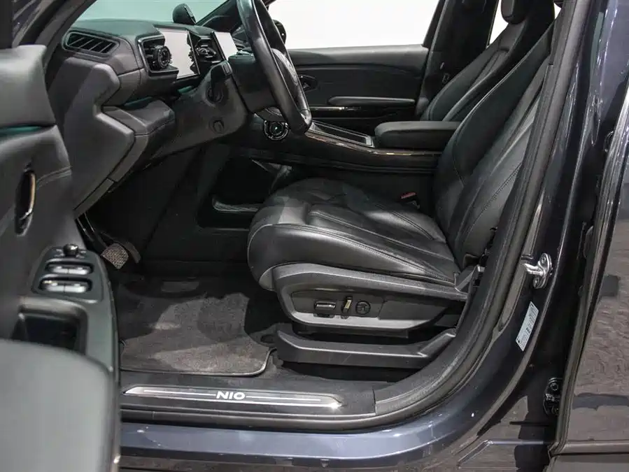 900x675_0_q87_c42_autohomecar__ChxoHWfZG1uAWskxAAHOvyaoSyY608.jpg.webp Used NIO EC6 2020 440KM Performance Edition