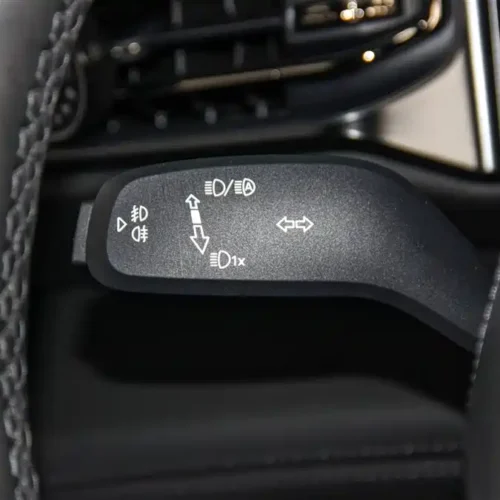 900x675_0_q87_c42_autohomecar__ChxoHmfZG1-ALVRFAAEdJBc-Ayw348.jpg.webp Used NIO EC6 2020 440KM Performance Edition