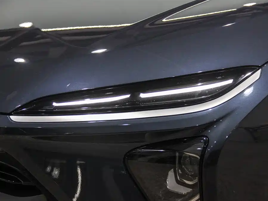 900x675_0_q87_c42_autohomecar__ChxoHmfZG1qANHvEAAFbCr6sUsw341.jpg.webp Used NIO EC6 2020 440KM Performance Edition