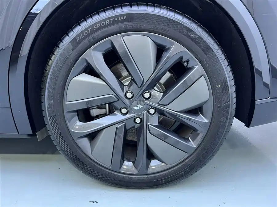 Used Li Auto L9 2024 Ultra
