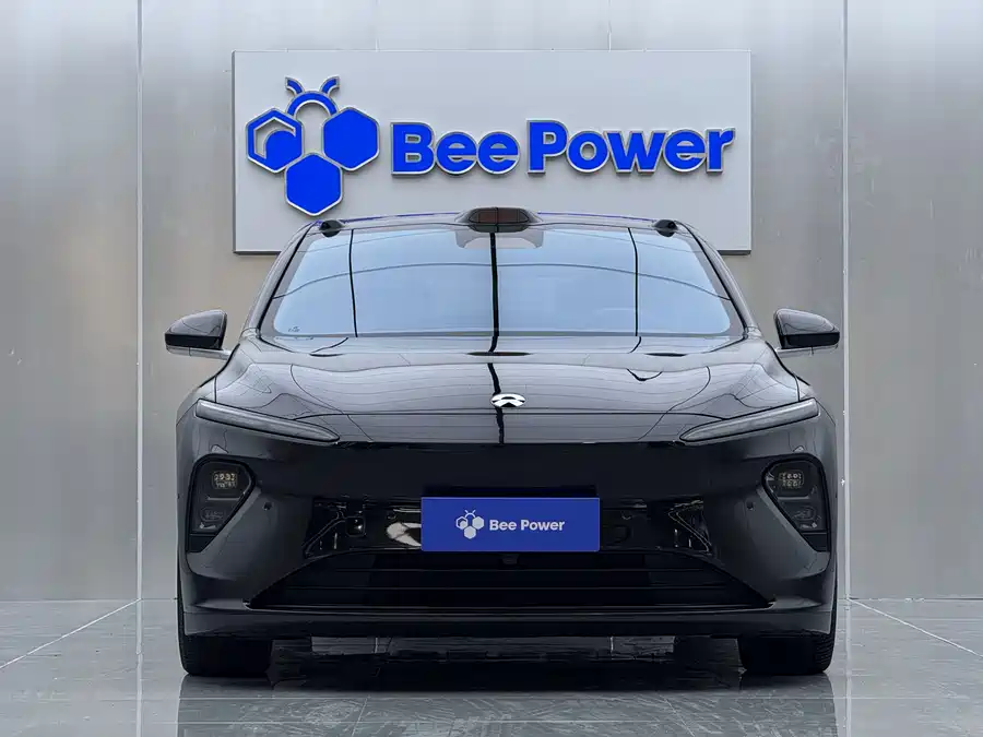 900x675_0_q87_c42_autohomecar__ChxpV2i5VhyAB3z3AAS284CbOSs914.jpg.webp Used NIO ET7 2024 100kWh Executive Edition