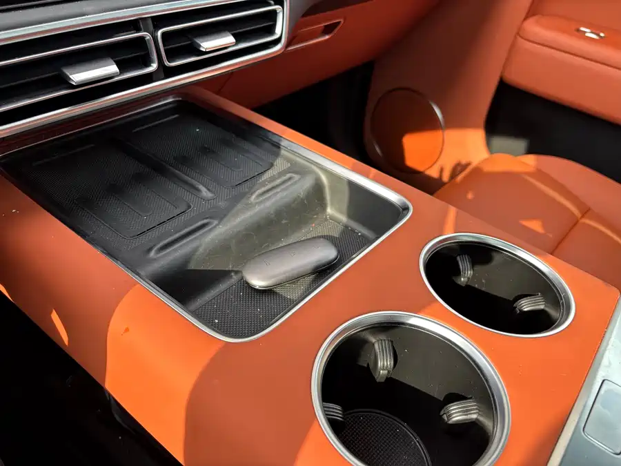900x675_0_q87_c42_autohomecar__ChxpV2iS5fOAU2whAAdccqqajB8562.jpg.webp Used Li Auto L9 2024 Ultra