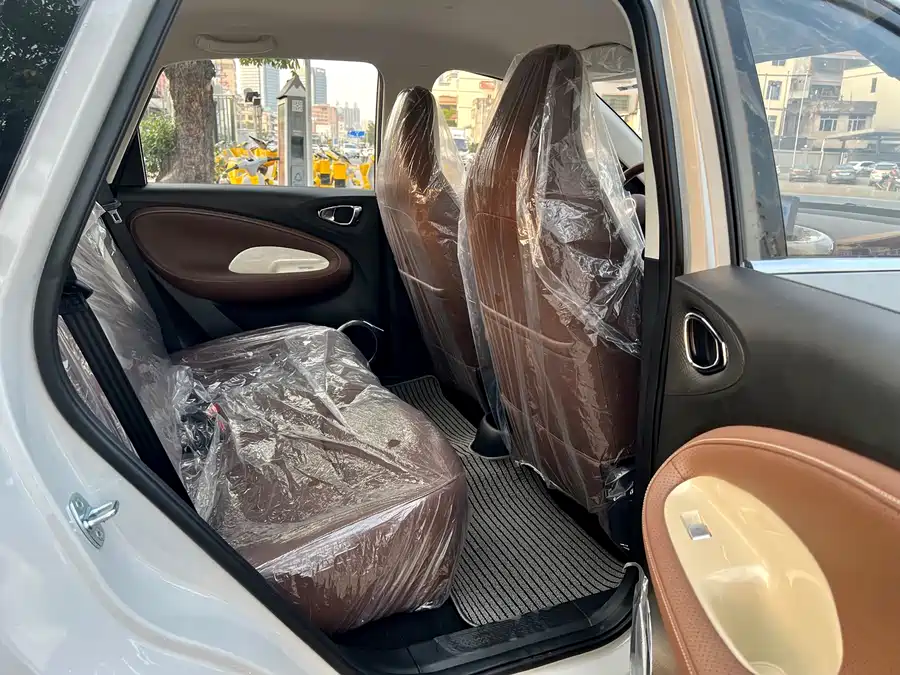 900x675_0_q87_c42_autohomecar__ChxpV2iqdAyAHo82AAp9ublcYM8869.jpg.webp Used Wuling Bingo 2025 model 333km Yuexiang model