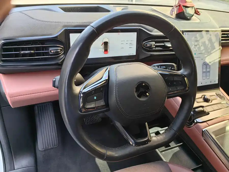 900x675_0_q87_c42_autohomecar__ChxpV2j0aCWAVtOuAAXU976V_5A377.jpg.webp Used NIO EC6 2020 440KM Performance Edition