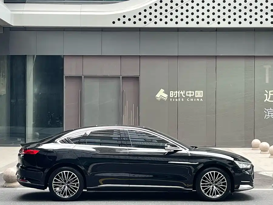 900x675_0_q87_c42_autohomecar__ChxpV2j7kI-AFAQJAAggS_YFtk0046.jpg.webp Used BYD Han 2020 DM four-wheel drive performance version luxury model