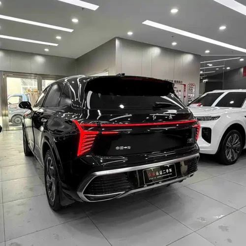 900x675_0_q87_c42_autohomecar__ChxpV2j8LxWALYJ8AAfVFjUQc6I629.jpg.webp Used Hongqi HS3 PHEV 2024 115km Jinwei Edition