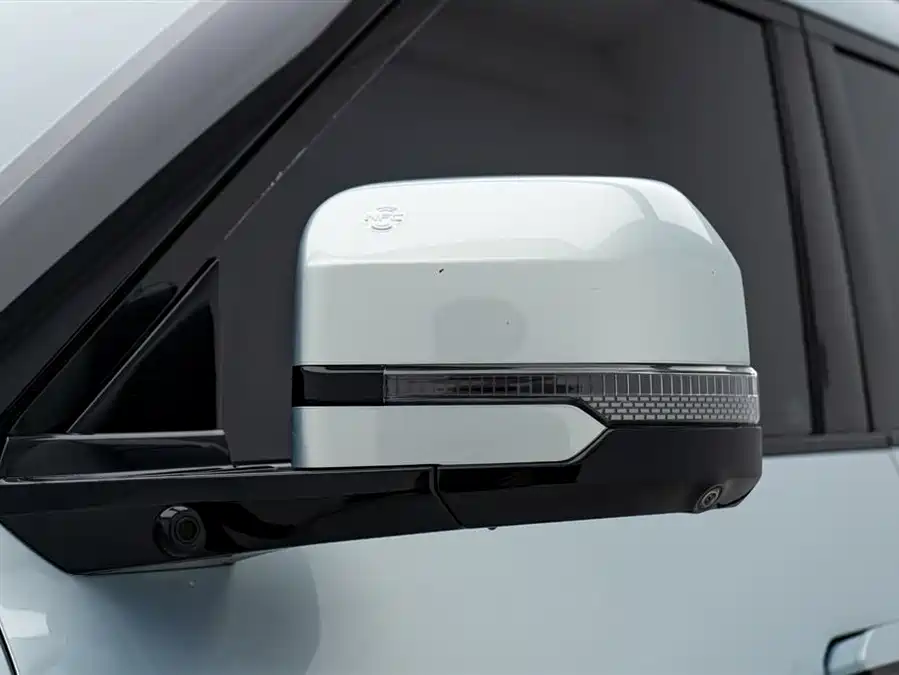 Used BYD Leopard 8 2025 Zhiyong flagship version 6 seats