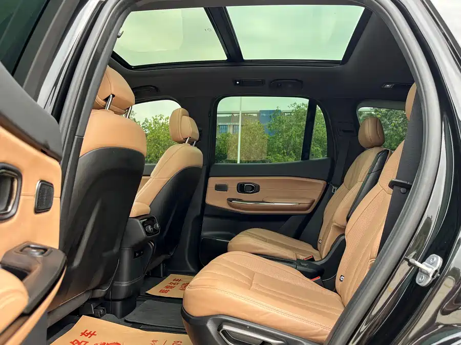 900x675_0_q87_c42_autohomecar__ChxpV2j9yWiAG_YqAAktyH7fwOg221.jpg.webp Used NIO ES8 2020 580KM six-seater version