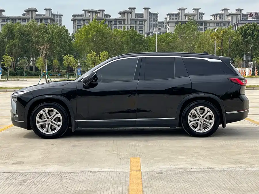 900x675_0_q87_c42_autohomecar__ChxpV2j9yXqAJ3ZbAAtK5JsLH-M220.jpg.webp Used NIO ES8 2020 580KM six-seater version