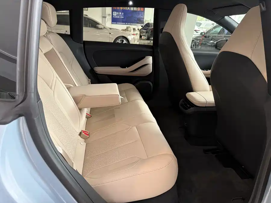 900x675_0_q87_c42_autohomecar__ChxpV2jT_m2ATbE4AAQaxjJMbGI495.jpg.webp Used NIO ET5T 2024 model 75kWh Touring