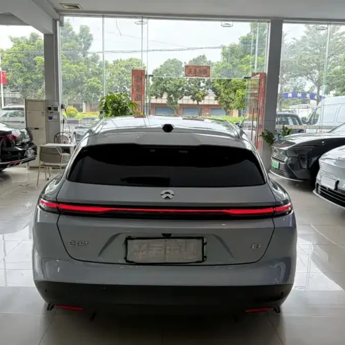 900x675_0_q87_c42_autohomecar__ChxpV2jT_nCAfze9AAYWNzIUCbM429.jpg.webp Used NIO ET5T 2024 model 75kWh Touring