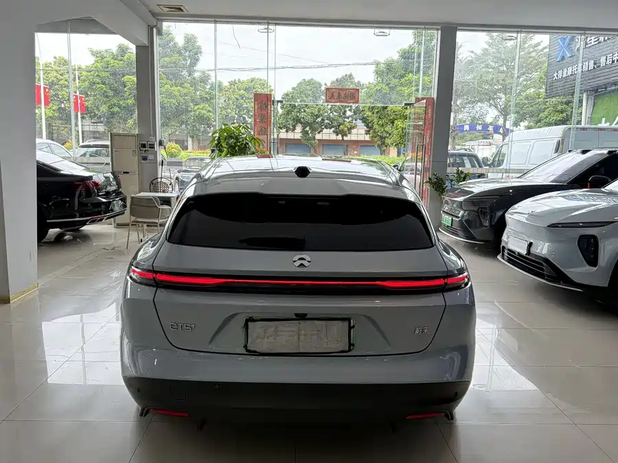 900x675_0_q87_c42_autohomecar__ChxpV2jT_nCAfze9AAYWNzIUCbM429.jpg.webp Used NIO ET5T 2024 model 75kWh Touring