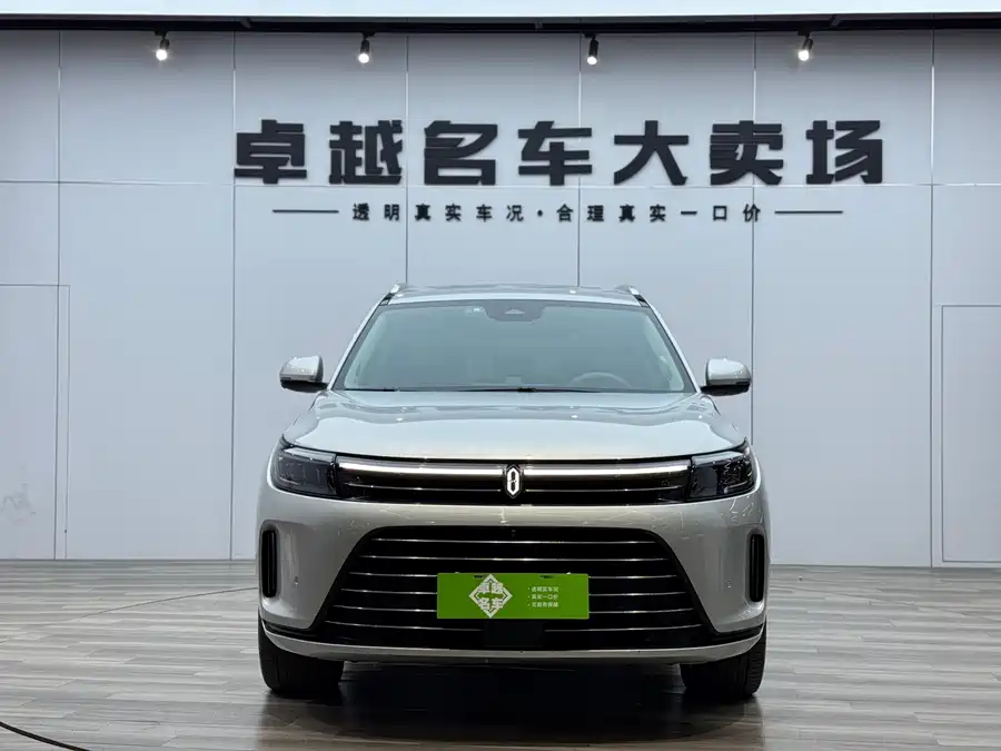 900x675_0_q87_c42_autohomecar__ChxpV2jY-EWAZhdoAAWi8ew5lAk466.jpg.webp Used HUAWEI AITO M7 2024 1.5T rear drive Plus version 5 seats